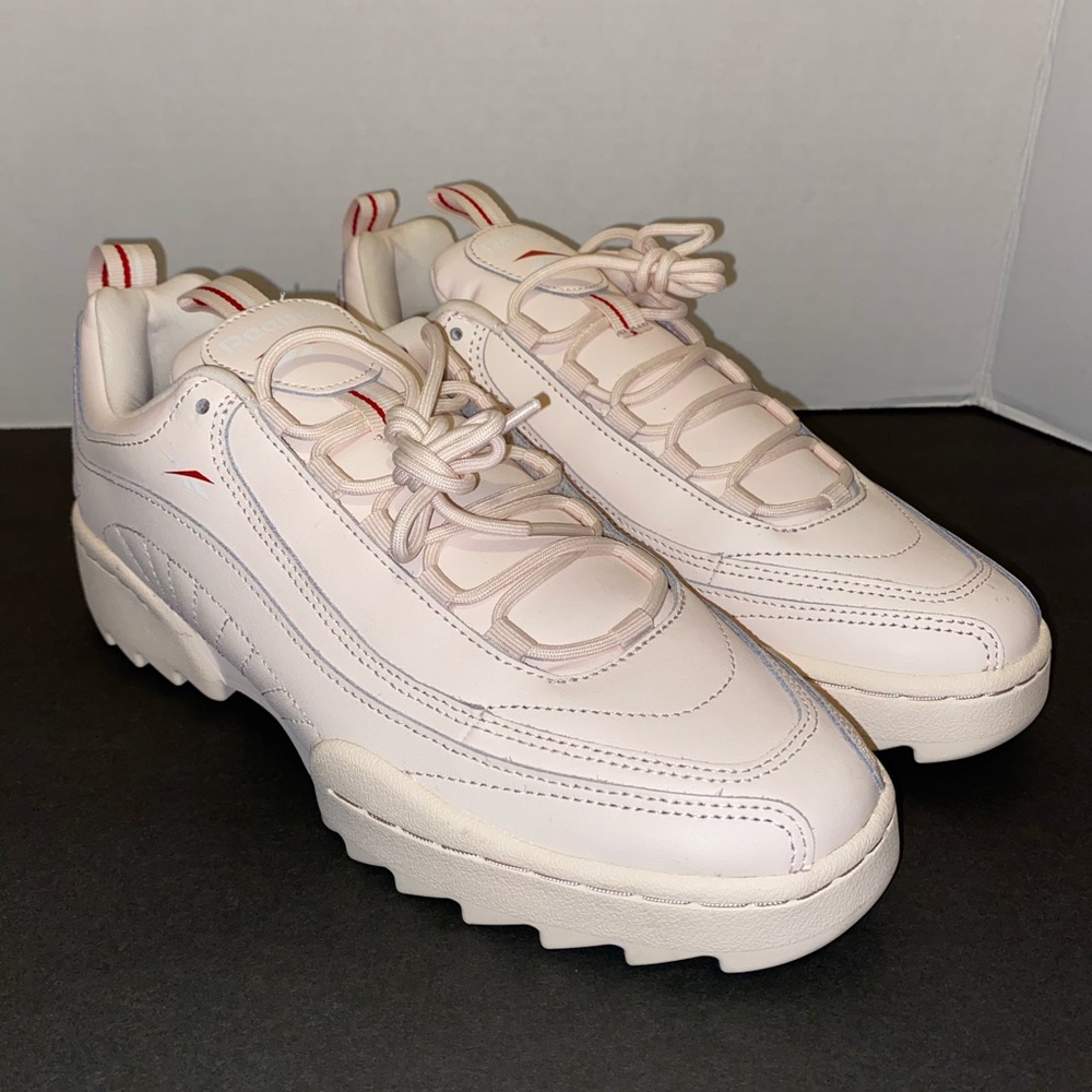 Reebok size 8.5 rivyx ripple pale pink women’s
